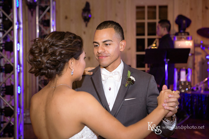 Hidden Springs Wedding by Dallas Wedding Photographers - K & S P